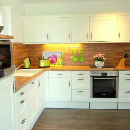 Lindenstrasse Haus Sonnenrose * Zingst