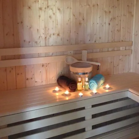 Lindenstrasse Haus Sonnenrose *